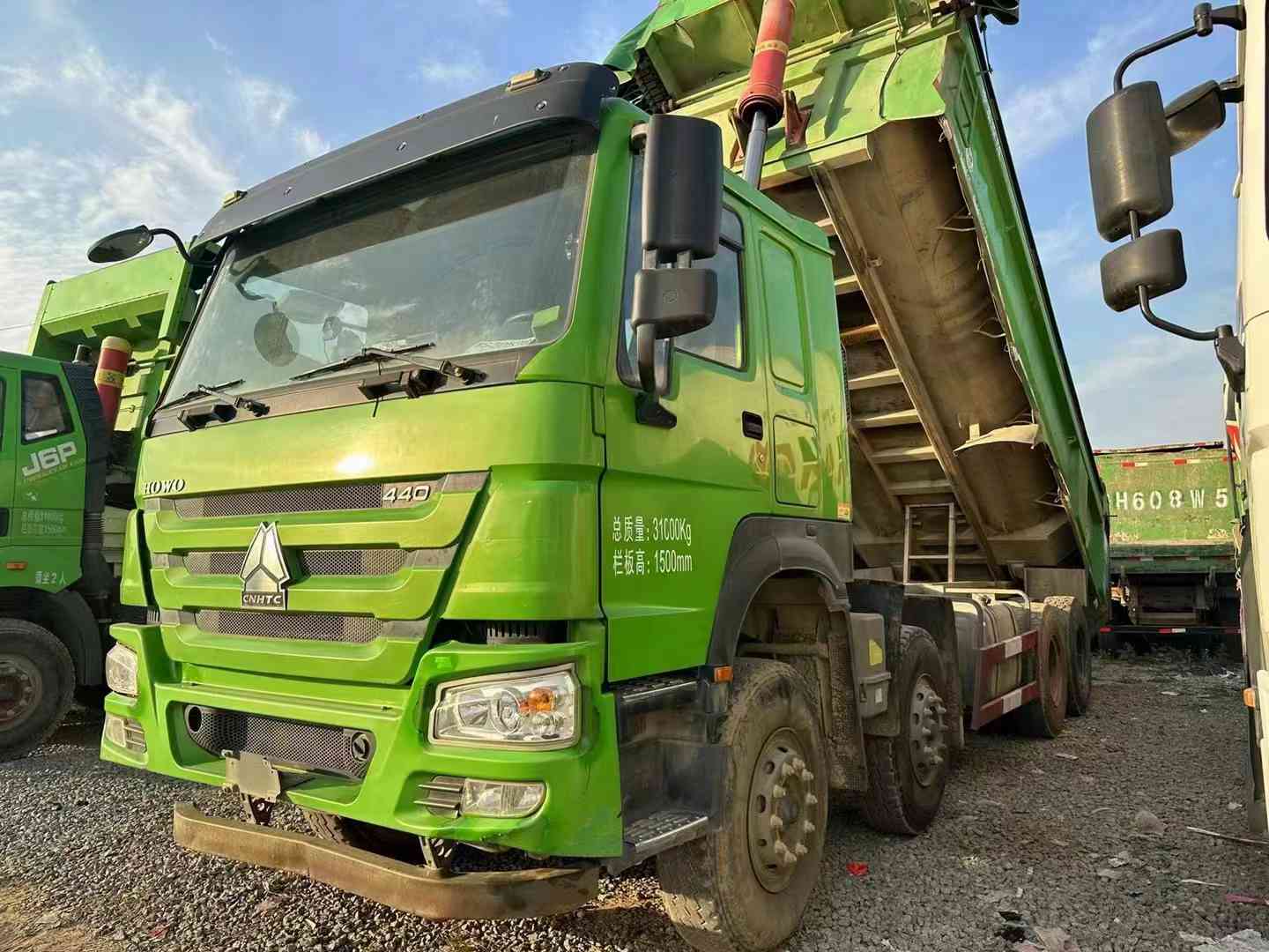 二手自卸車價(jià)格