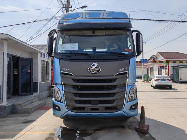 二手柳汽乘龍H7牽引車