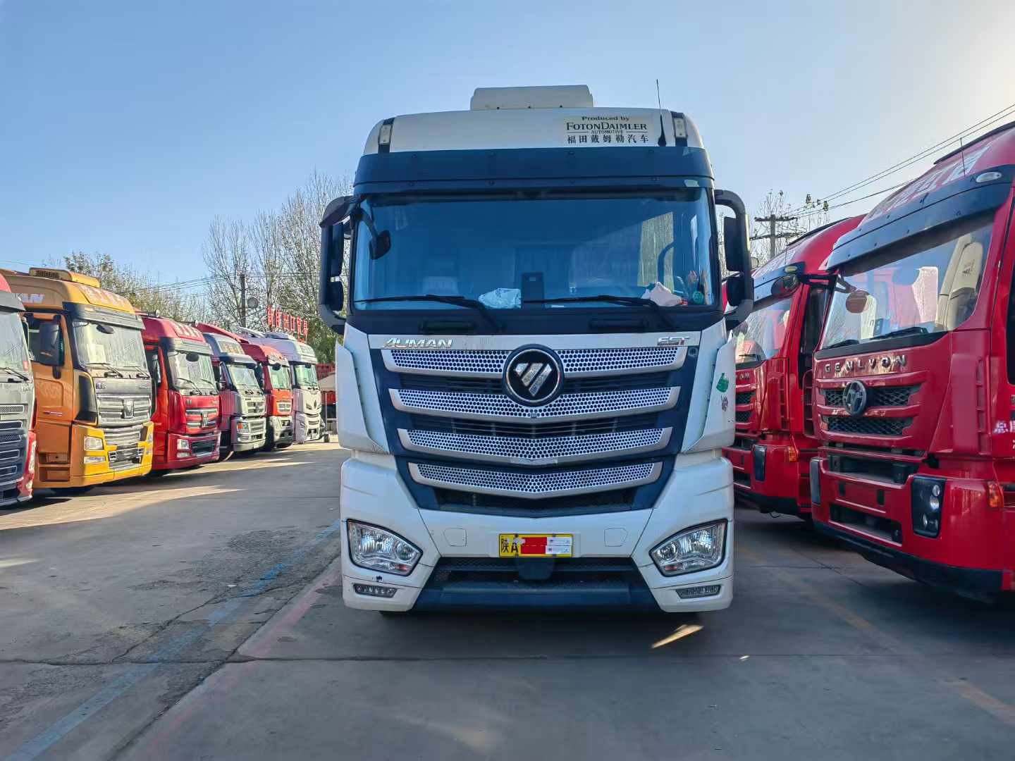 梁山二手貨車(chē)市場(chǎng),歐曼EST二手牽引車(chē)